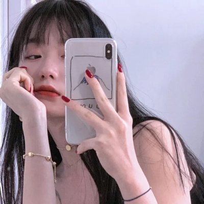 双腿之间